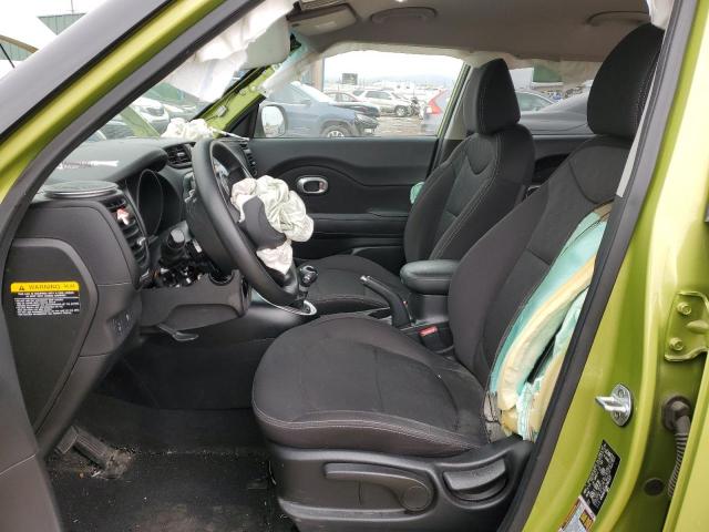 KNDJN2A23K7911127 - 2019 KIA SOUL GREEN photo 7