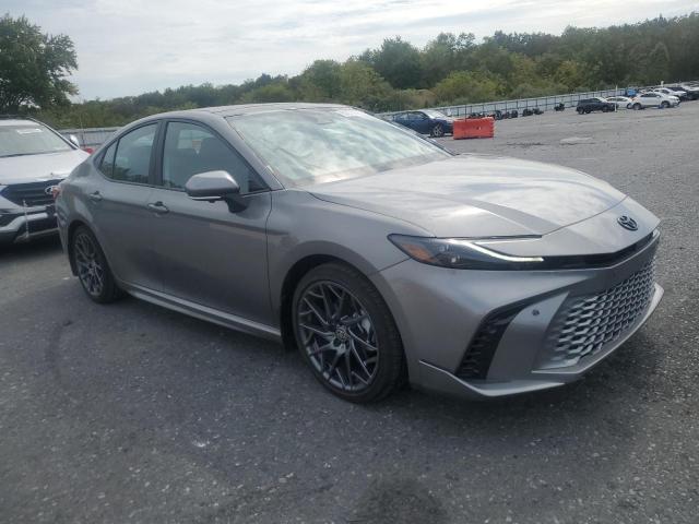 4T1DAACKXSU533885 - 2025 TOYOTA CAMRY XSE 灰色 照片 4