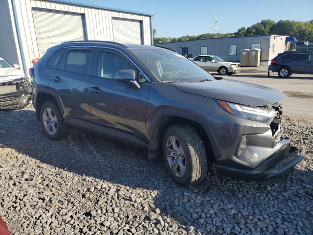 2T3P1RFV5PC339802 - 2023 TOYOTA RAV4 XLE GRAY photo 4
