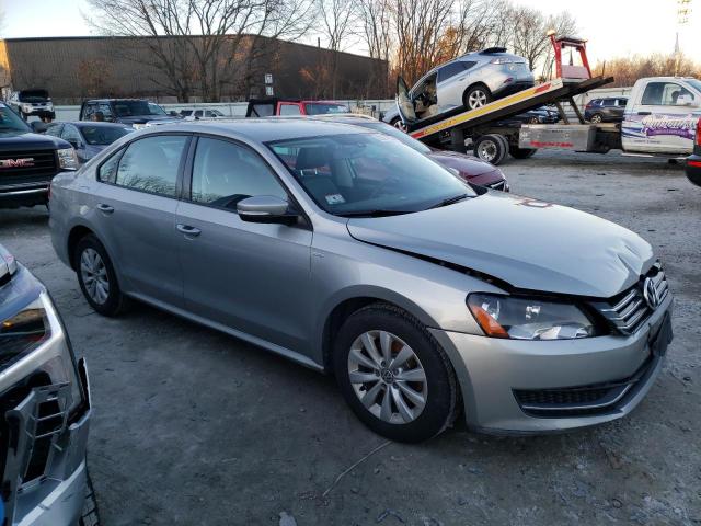 1VWAP7A37DC134216 - 2013 VOLKSWAGEN PASSAT S GRAY photo 4