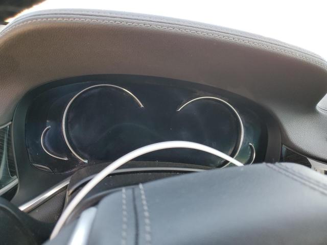 WBA7J2C59KB246466 - 2019 BMW 740 XE BLACK photo 18