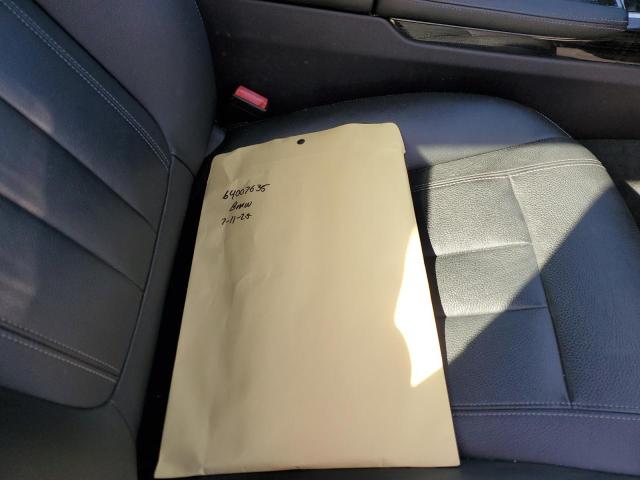 WBA7J2C59KB246466 - 2019 BMW 740 XE BLACK photo 24