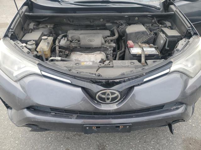 JTMBFREV2JJ197796 - 2018 TOYOTA RAV4 LE GRAY photo 12
