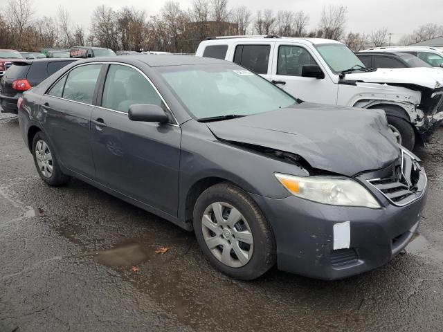 4T1BF3EK9BU117988 - 2011 TOYOTA CAMRY BASE GRAY photo 4