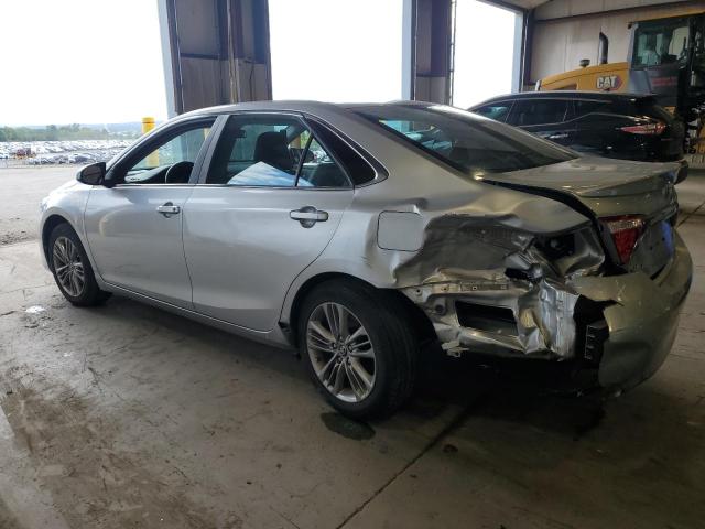 4T1BF1FK3HU616149 - 2017 TOYOTA CAMRY LE SILVER photo 2