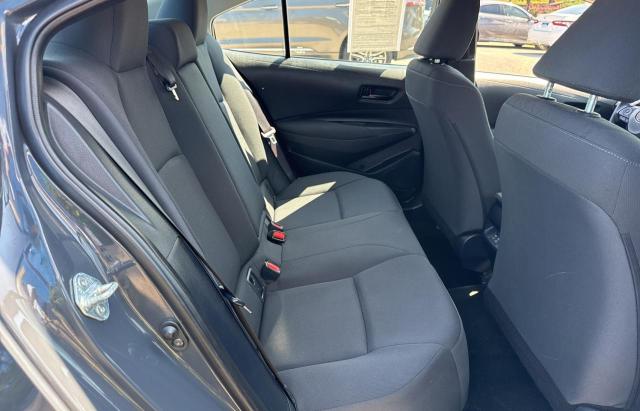 5YFB4MDE5PP001462 - 2023 TOYOTA COROLLA LE GRAY photo 6