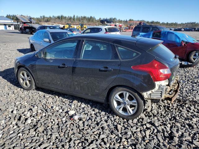 1FADP3K29EL284995 - 2014 FORD FOCUS SE BLACK photo 2