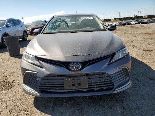 4T1R11AK8PU138054 - 2023 TOYOTA CAMRY LE 石墨色 照片 5