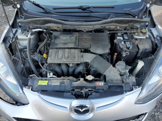 JM1DE1HZ5B0123811 - 2011 MAZDA MAZDA2 SILVER photo 11