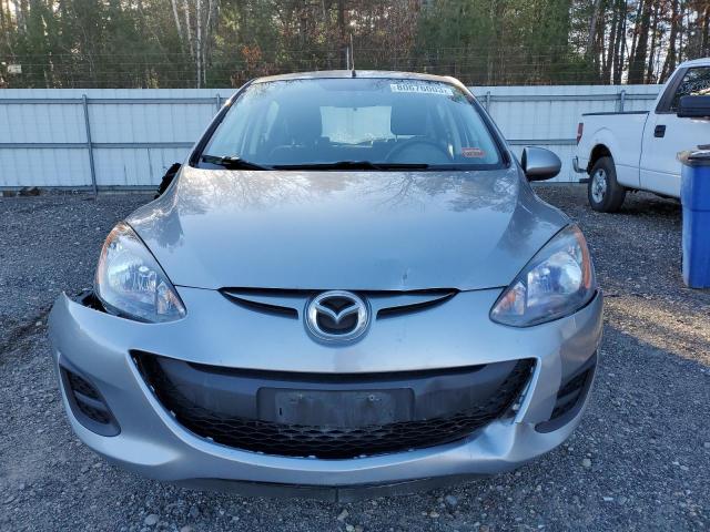 JM1DE1HZ5B0123811 - 2011 MAZDA MAZDA2 SILVER photo 5