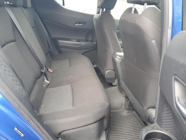 JTNKHMBX5K1020899 - 2019 TOYOTA C-HR XLE Blau Foto 10