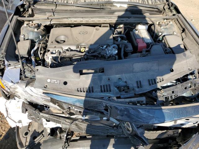 4T1F11BK2MU039498 - 2021 TOYOTA CAMRY XLE BLUE photo 11