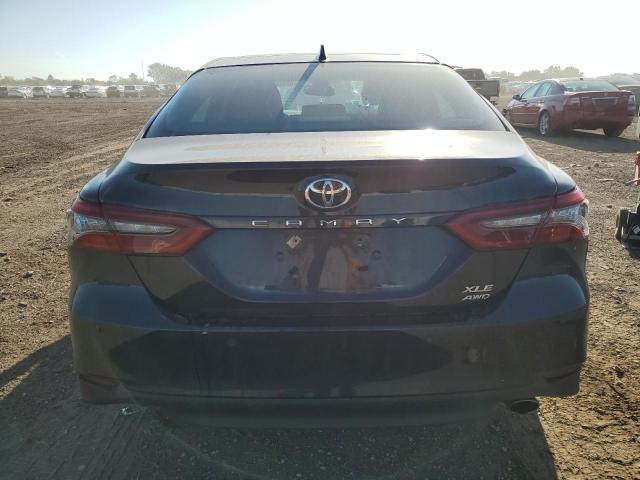 4T1F11BK2MU039498 - 2021 TOYOTA CAMRY XLE BLUE photo 6