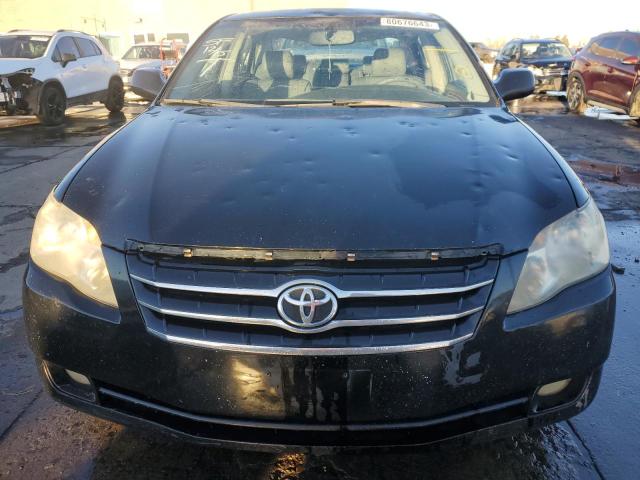 4T1BK36B36U077858 - 2006 TOYOTA AVALON XL BLACK photo 5