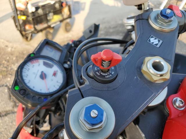 JS1GN7DA672114069 - 2007 SUZUKI GSX-R600 Қызыл фото 8