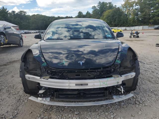 5YJ3E1EB1NF173887 - 2022 TESLA MODEL 3 BLACK photo 5