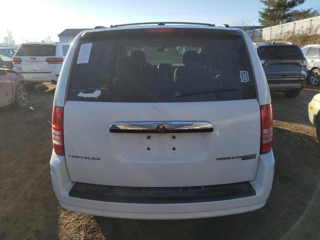 2A4RR5D17AR393980 - 2010 CHRYSLER TOWN & COU TOURING WHITE photo 6
