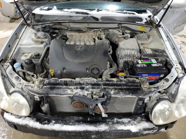 KMHWF35H43A854881 - 2003 HYUNDAI SONATA GLS SILVER photo 11