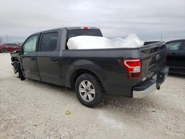 1FTEW1CB8JKC08219 - 2018 FORD F150 SUPERCREW GRAY photo 2