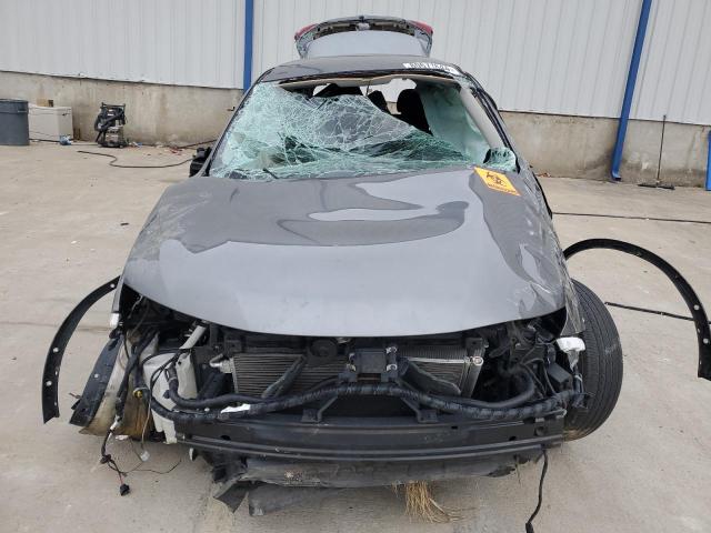 5N1AT2MV8KC792375 - 2019 NISSAN ROGUE S GRAY photo 5