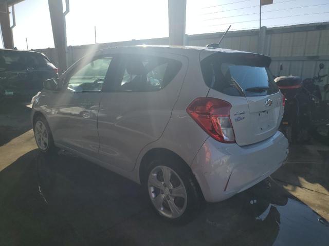 KL8CB6SA4KC807387 - 2019 CHEVROLET SPARK LS CREAM photo 2