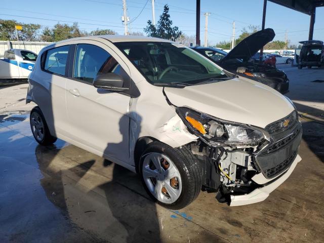 KL8CB6SA4KC807387 - 2019 CHEVROLET SPARK LS CREAM photo 4