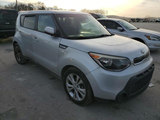 KNDJP3A5XF7814569 - 2015 KIA SOUL + SILVER photo 4