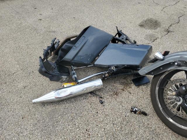 1HD1KHC13MB616558 - 2021 HARLEY-DAVIDSON FLTRX GRAY photo 8