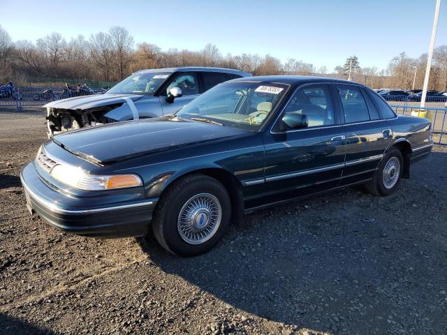 2FALP73W5VX106850 - 1997 FORD CROWN VICT BLUE photo 1