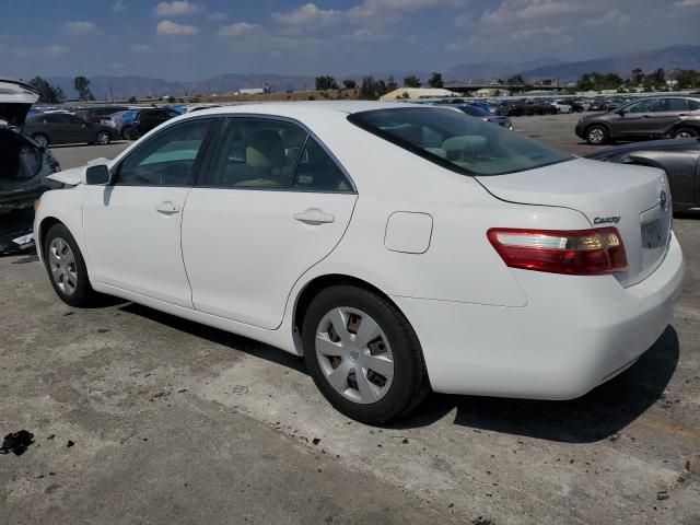 4T4BE46K29R083920 - 2009 TOYOTA CAMRY BASE WHITE photo 2