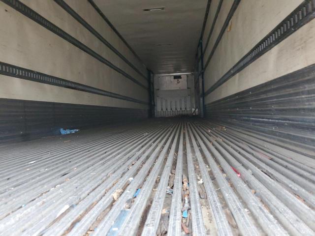 1UYVS24821M700139 - 2001 UTILITY VS2RA WHITE photo 6