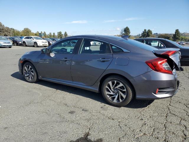2HGFC2F74JH532657 - 2018 HONDA CIVIC EX Gris foto 2