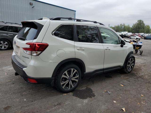 JF2SKAUC7KH596128 - 2019 SUBARU FORESTER LIMITED Weiß Foto 3