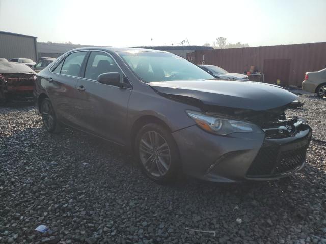 4T1BF1FK1HU311961 - 2017 TOYOTA CAMRY LE GRAY photo 4