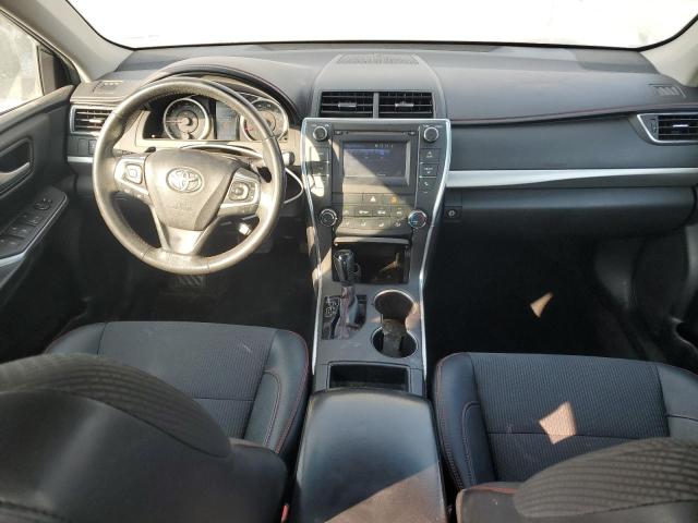 4T1BF1FK1HU311961 - 2017 TOYOTA CAMRY LE GRAY photo 8