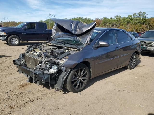 4T1BF1FK4FU109158 - 2015 TOYOTA CAMRY LE GRAY photo 1