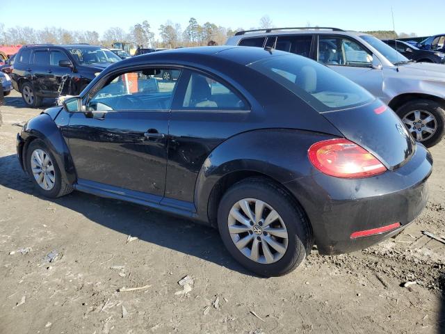 3VWFP7AT0EM628956 - 2014 VOLKSWAGEN BEETLE BLACK photo 2