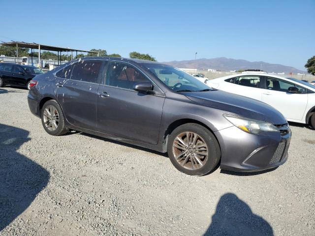4T1BF1FKXGU187218 - 2016 TOYOTA CAMRY LE GRAY photo 4