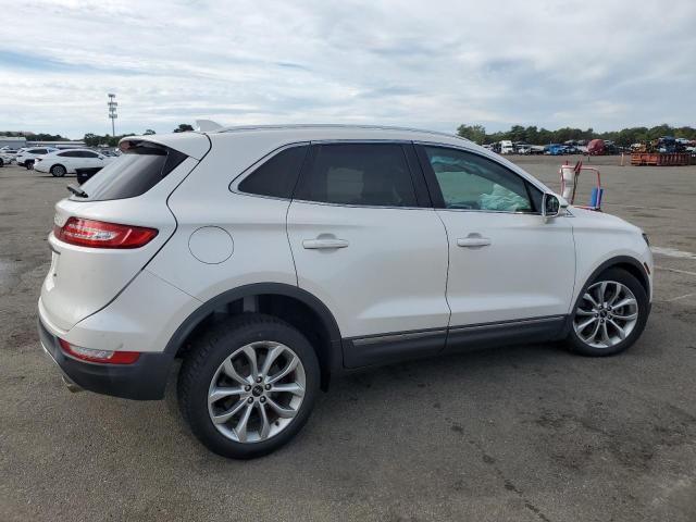 5LMCJ2D96KUL39381 - 2019 LINCOLN MKC SELECT 白色 照片 3