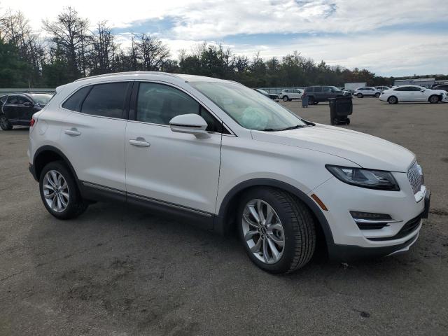 5LMCJ2D96KUL39381 - 2019 LINCOLN MKC SELECT 白色 照片 4
