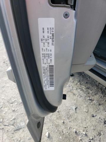 2A8HR54P38R844203 - 2008 CHRYSLER TOWN & COU TOURING 银色 照片 13