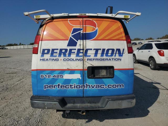 1GCWGAFG0J1910470 - 2018 CHEVROLET EXPRESS G2 TWO TONE photo 6