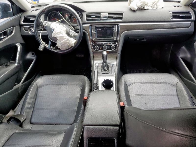 1VWBA7A36JC052172 - 2018 VOLKSWAGEN PASSAT SE შავი ფოტო 8