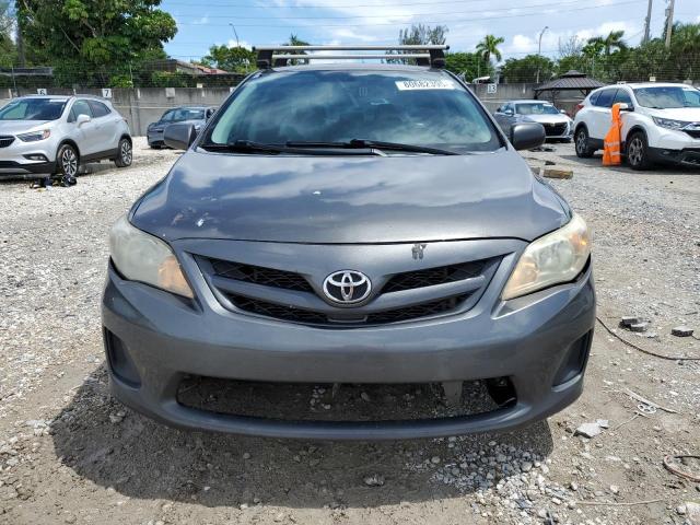 5YFBU4EE2DP204481 - 2013 TOYOTA COROLLA BASE Մոխրագույն լուսանկար 5