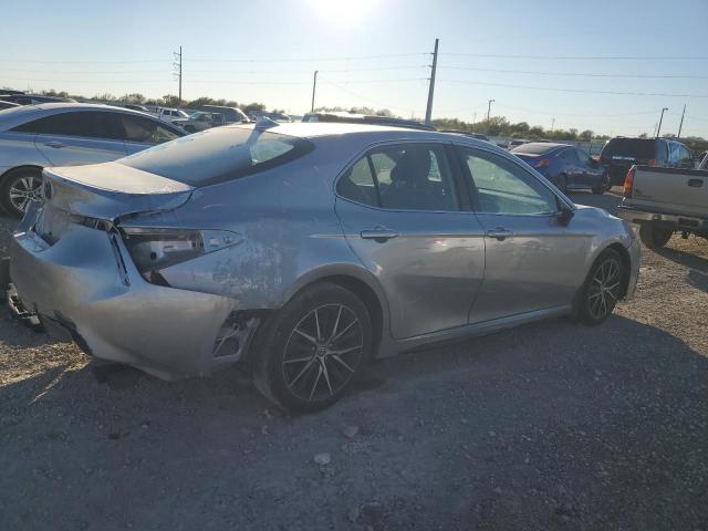 4T1G11AK7RU863543 - 2024 TOYOTA CAMRY SE NIGHT SHADE SILVER photo 3