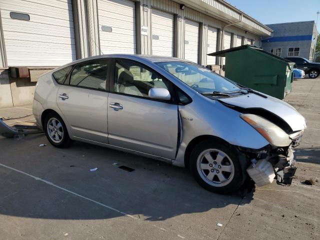 JTDKB20UX83334726 - 2008 TOYOTA PRIUS SILVER photo 4