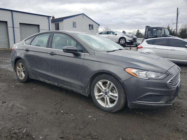 3FA6P0H78JR146189 - 2018 FORD FUSION SE GRAY photo 4