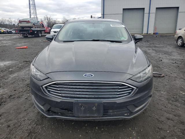 3FA6P0H78JR146189 - 2018 FORD FUSION SE GRAY photo 5