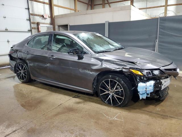 4T1G11AK0RU877963 - 2024 TOYOTA CAMRY SE NIGHT SHADE GRAY photo 4
