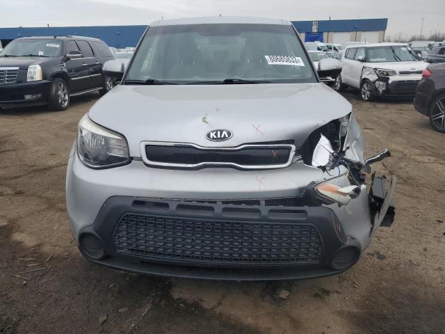 KNDJP3A54E7719312 - 2014 KIA SOUL + SILVER photo 5